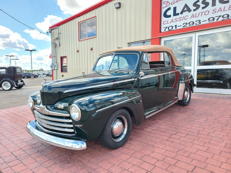 1947 Ford Super Deluxe Convertible Streetrod